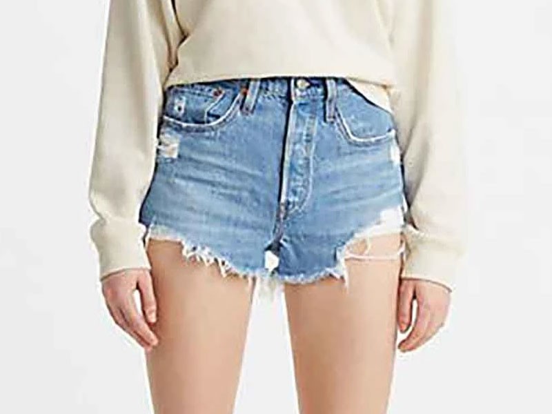 Levi’s Jeans 501 High Rise Denim Women's Shorts in Sansome Straggler Light Wash