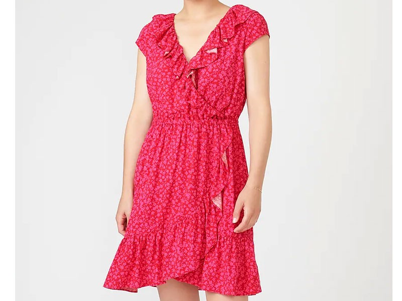 Women's V-Neck Ruffle Dress In Tossed Bouquet Print