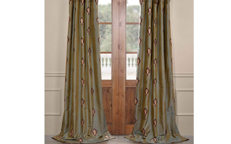 Thornburg Silk Curtain