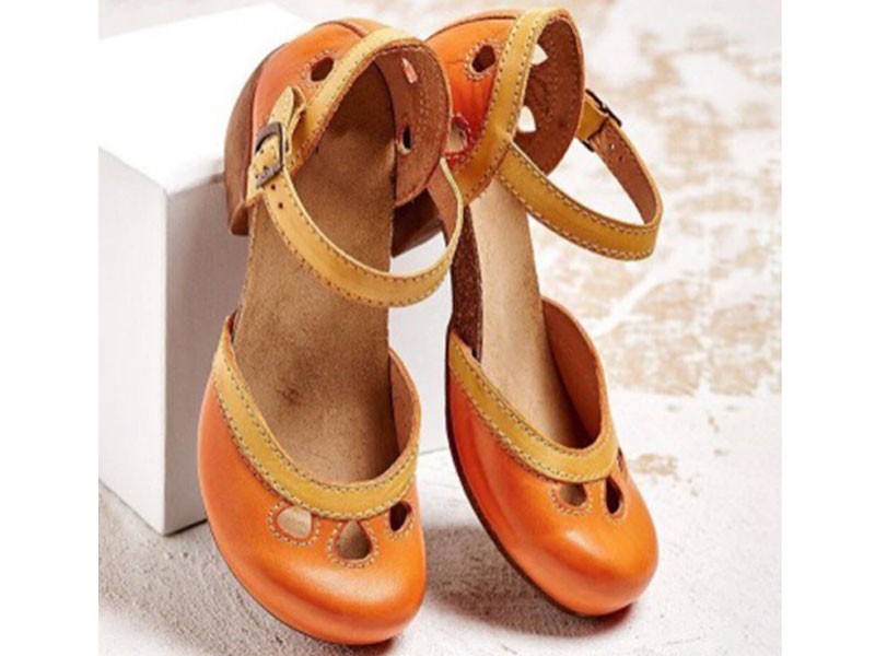 Women's Vintage Hollow Buckle Strap Chunky Heel Clogs D'Orsay Pumps