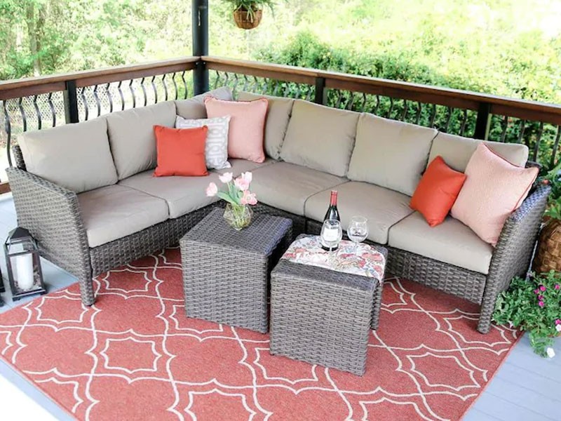 Leisure Made Canton 5-Piece Metal Frame Patio Conversation Set With Cushions