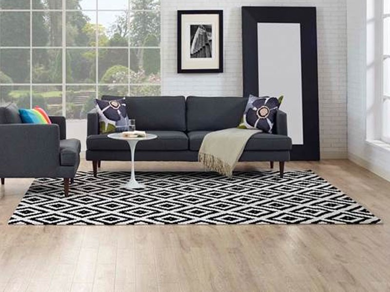 Alika Abstract Diamond Trellis Area Rug