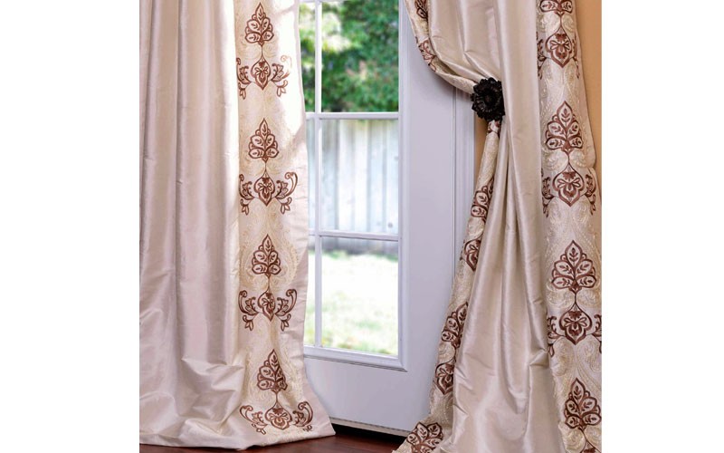 Carliyle Pearl White Thai Silk Curtain