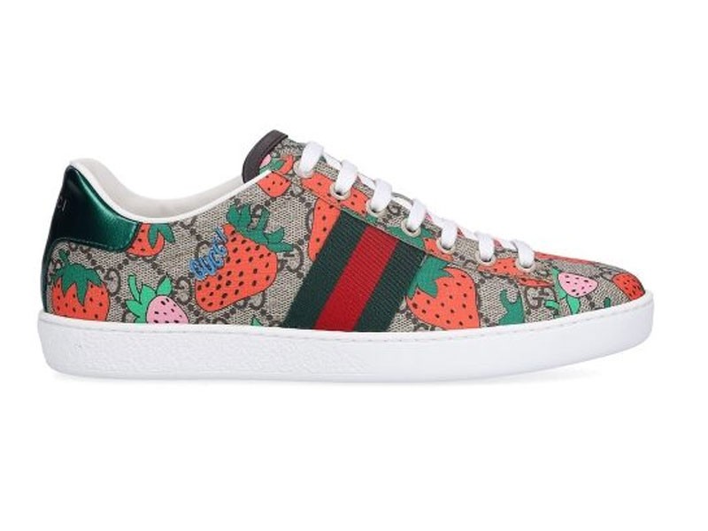 Gucci Ladies Ace GG Gucci Strawberry Print Sneakers For Women