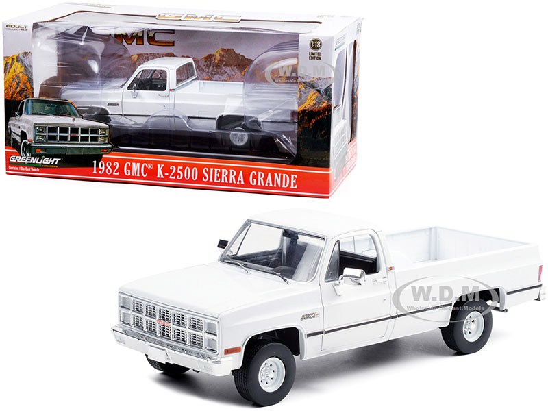 1982 GMC K-2500 Sierra Grande Model Car By Greenlight