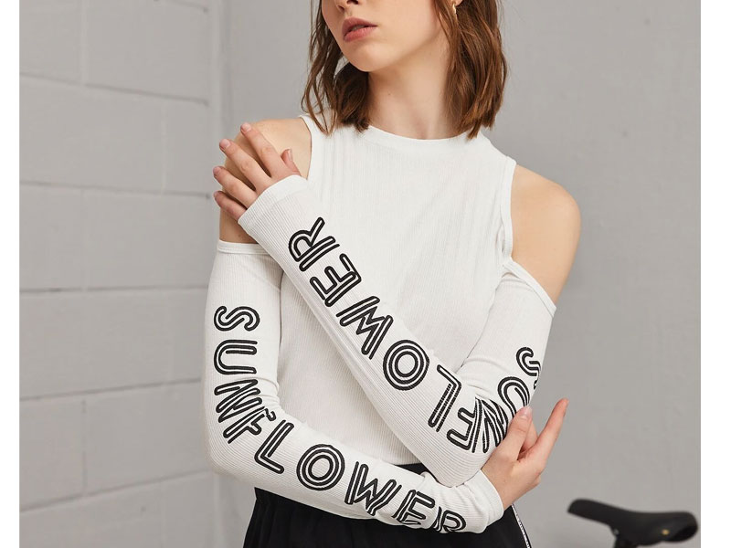 Women's Shein Letter Graphic Cold Shoulder Tee