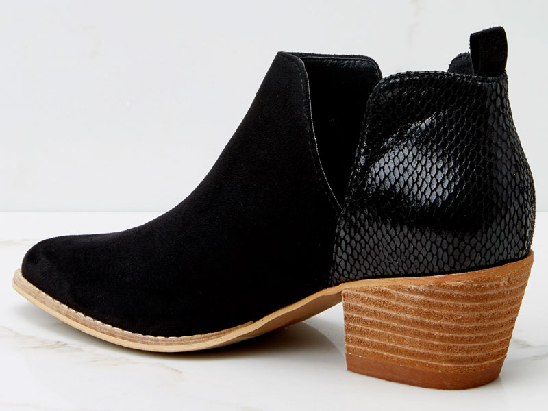 Women's Walking By Black Ankle Booties