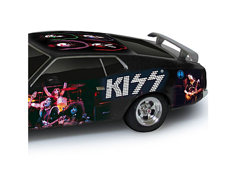 Kiss 1:18-Scale 1973 Ford Mustang Mach 1 Sculpture