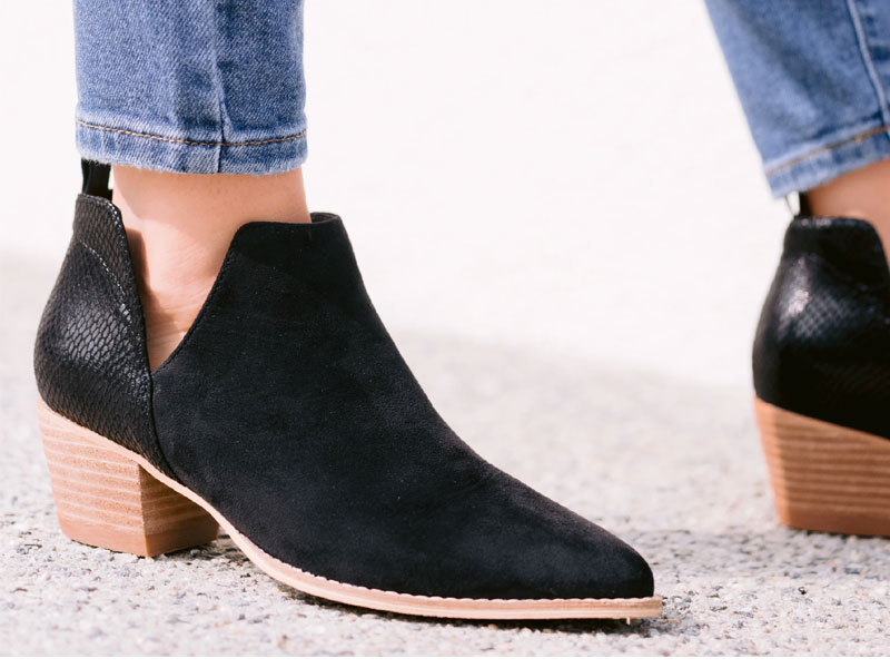 Women's Walking By Black Ankle Booties