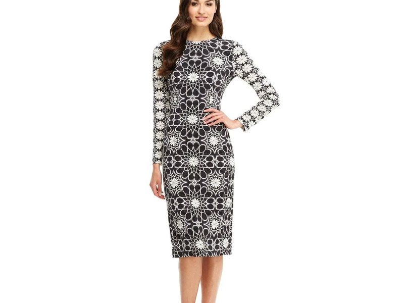 Women's Maggy London G2568m Long Sleeve Multi Print Sheath Dress