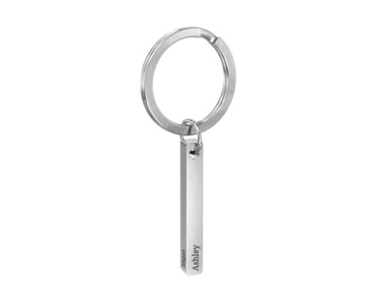 Women's Engravable 3D Bar Keychain