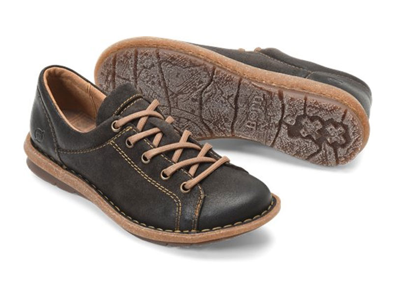 Born Women's Trevan Casual Shoe
