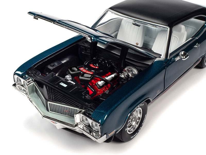 1970 Buick GS 455 Stage 1 Hardtop Diecast Model Car By Autoworld