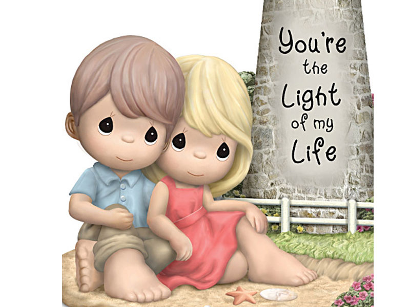 Romantic Couples Porcelain Figurine With Light-Up Lighthouse