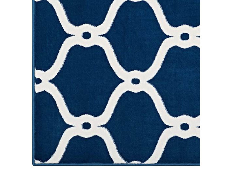 Beltara Chain Link Transitional Trellis Area Rug