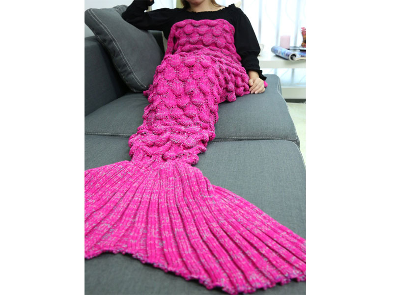 Women's Soft Knitting Fish Scales Design Mermaid Tail Style Blanket