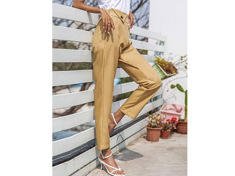 Women's Solid Zipper Side Button Detail Trousers