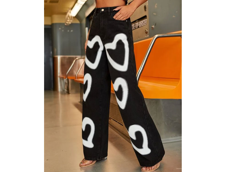 Women's High Waist Heart Print Wide Leg Jeans