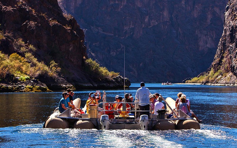 Grand Canyon Helicopter Tour and Black Canyon River Rafting  Day Trip