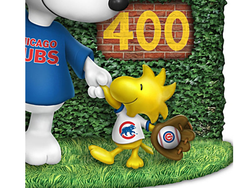 Snoopy And Woodstock Chicago Cubs Fan Figurine