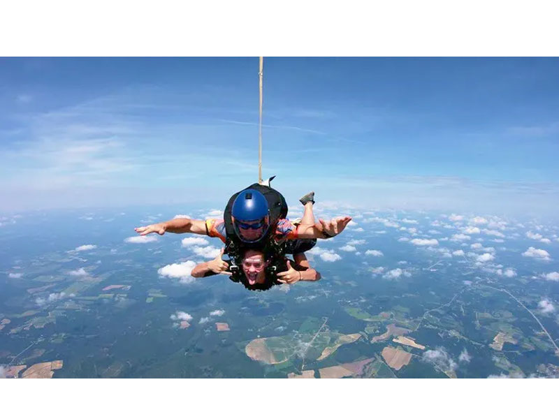 Skydiving Savannah Augusta 13,500ft Jump