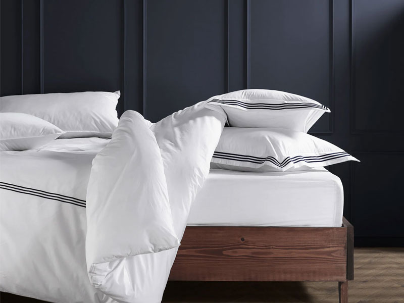 Reserve Hotel Collection Solid Duvet & Pillow Set 5 Pcs.