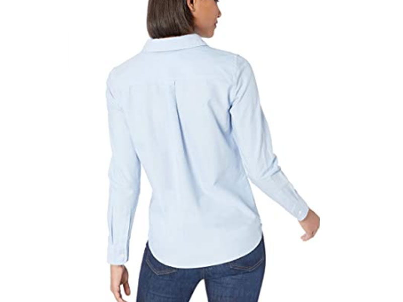 Amazon Essentials Women's Classic Fit Long Sleeve Button Down Oxford Shirt