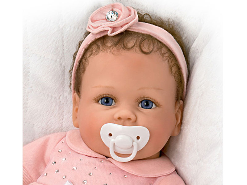 Linda Murray Cooing Chloe Breathing Silicone Baby Doll