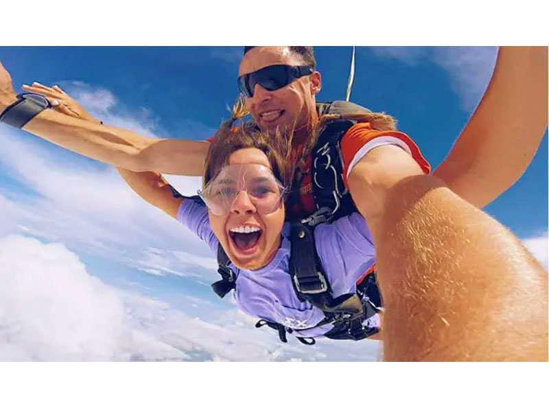 Skydive Orlando Florida 18,000ft Jump Tour Package