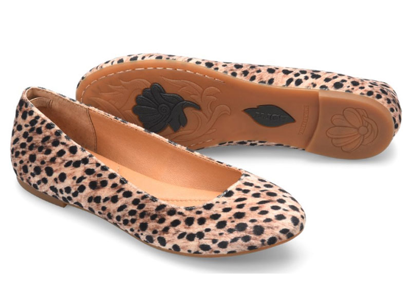 Born Women's Adour Flat