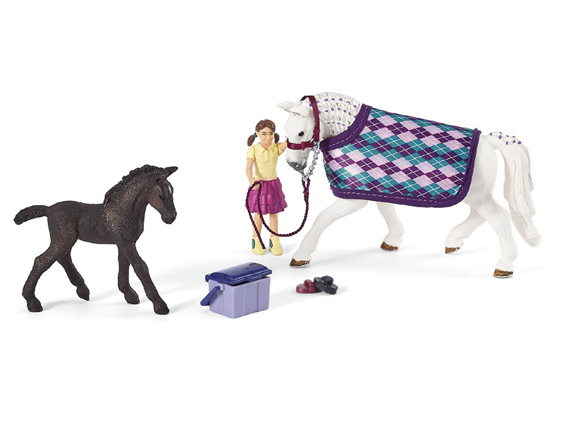 Mare & Foal Play Set