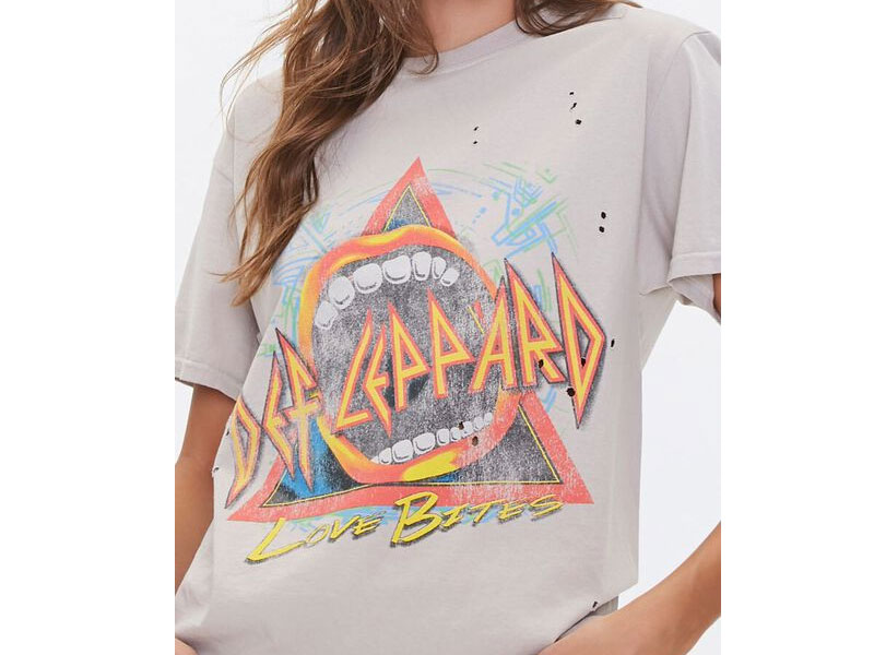 Women's Def Leppard Love Bites Graphic Tee