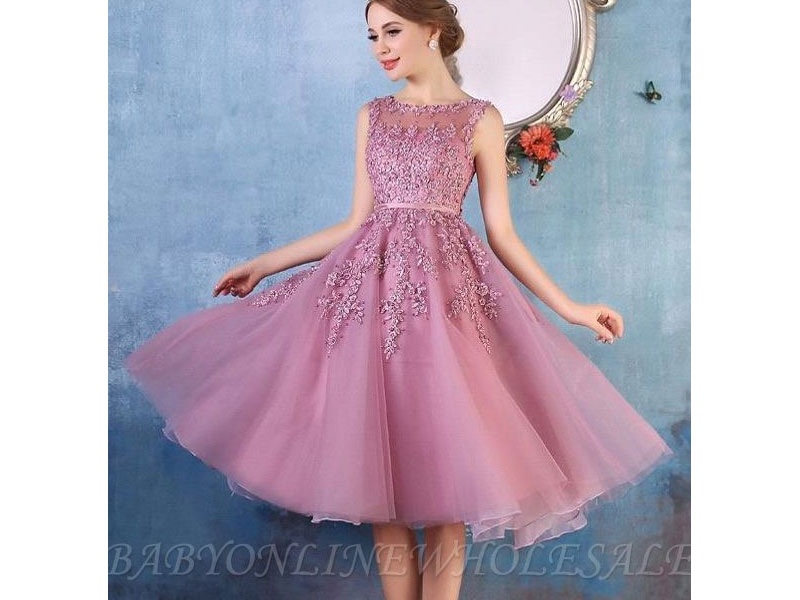 Women's A-Line Crew Tea Length Lace Appliques Short Prom Dresses