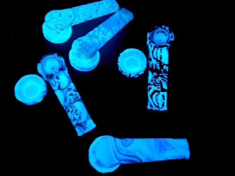 Glow In the Dark Silicone Hand Pipe