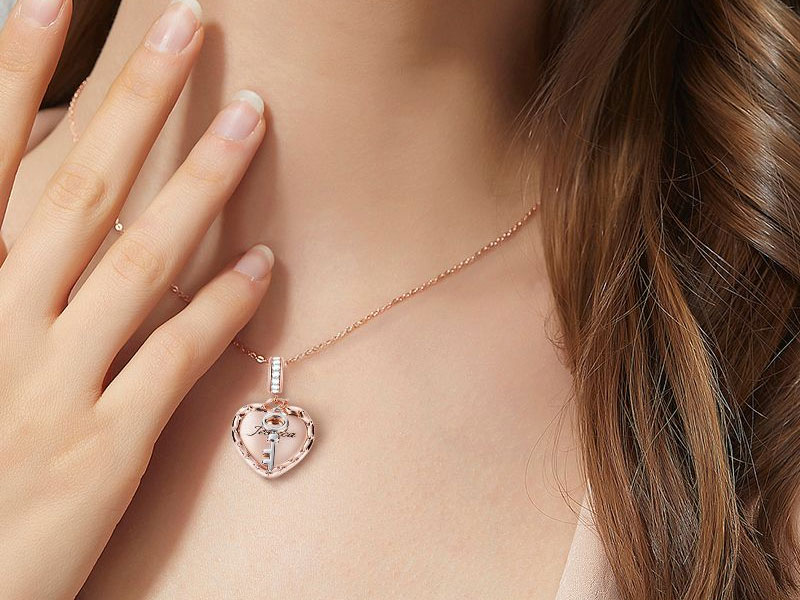 Women's Heart & Key Necklace Rose Gold S925 Silver Pearl Chain