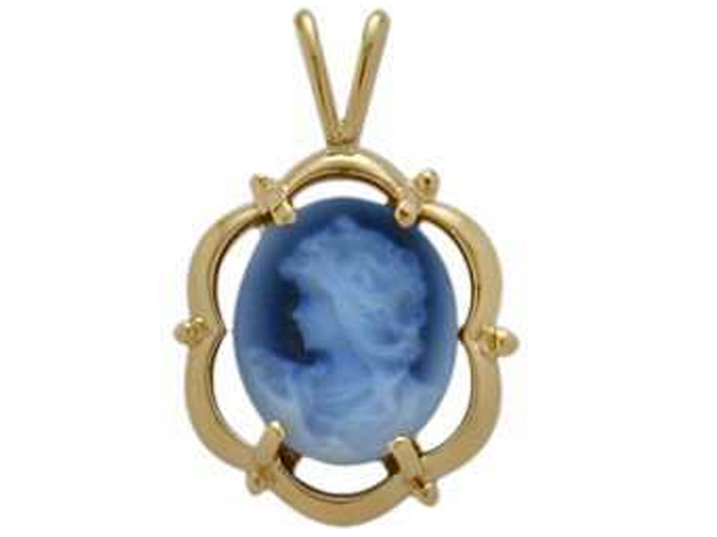 Women's Fancy 14 Karat Yellow Gold Blue Agate Cameo Pendant