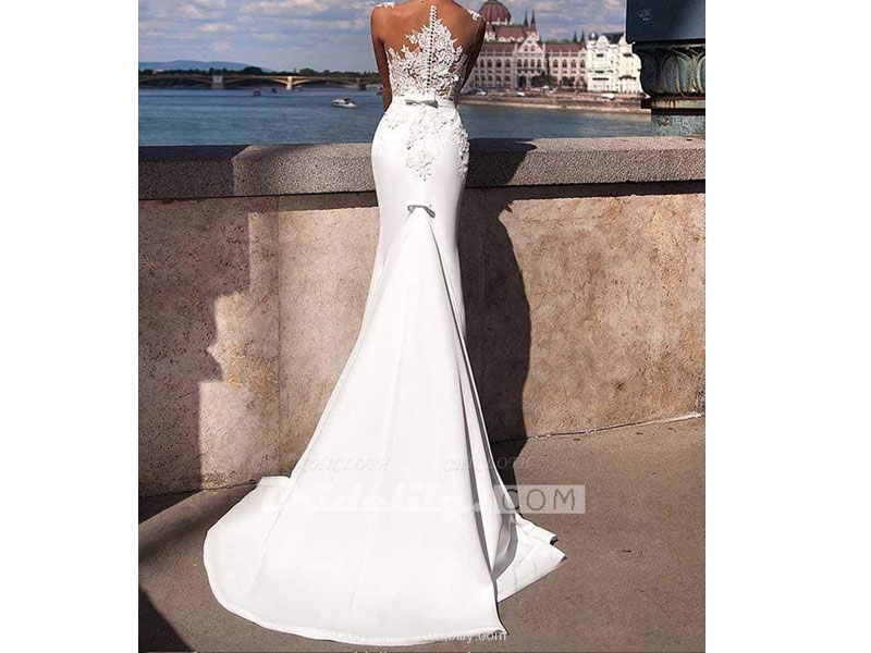 Women's Chicloth Popular Appliques Sweep Train Mermaid Wedding Dresses