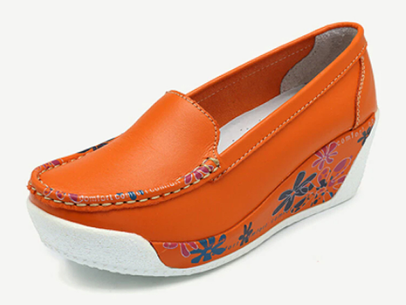 Women's Color Match Platform Slip On Casual Shoes