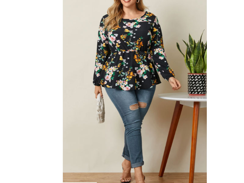 Women's Plus Size Round Neck Floral Print Pleated Design Blouse