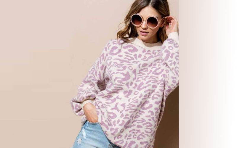 Main Strip Leopard Print Sweater for Women in Pink