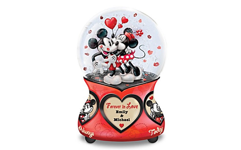 Forever In Love Personalized Musical Glitter Globe