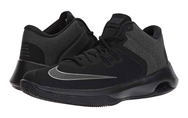 Nike Air Versitile II Shoes