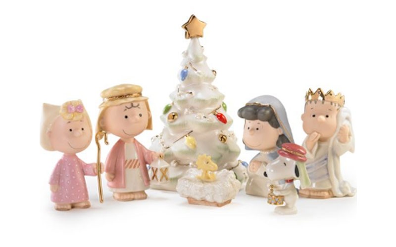 Peanuts 7 piece Christmas Pageant Figurine