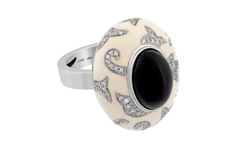 Nouvelle Bague 18K White Gold Diamond Onyx Ring