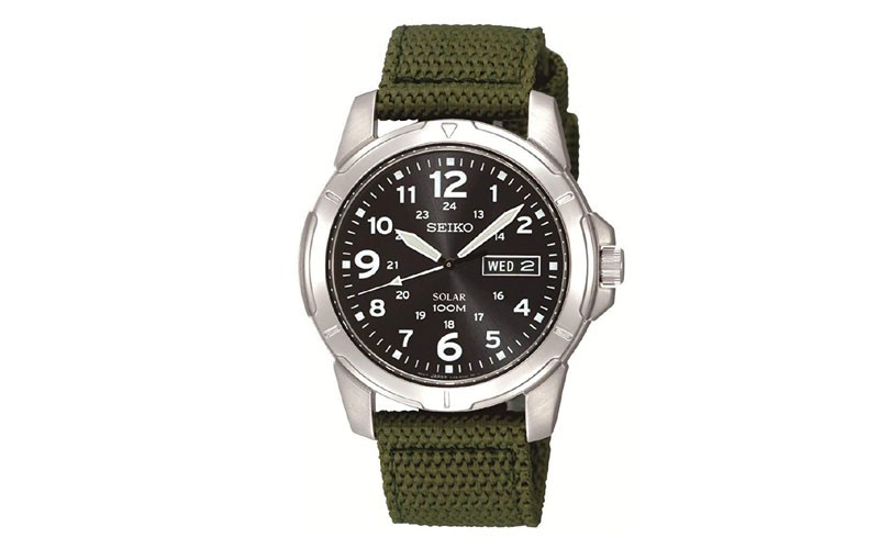 Seiko Men's SNE095P2 Stainless Steel Watch
