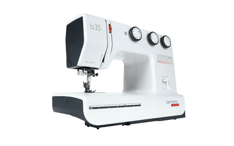Bernette B35 Sewing Machine 