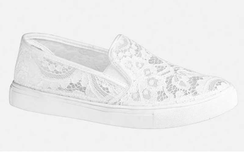 Wynn Lace Slip-On Sneaker Womens Shoes