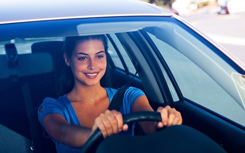 One rock windshield-chip repair