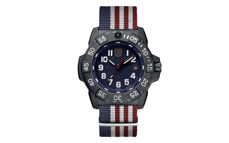 Luminox Navy SEAL Memorial Day SE Watch Carbonox Case Patriotic Strap Date