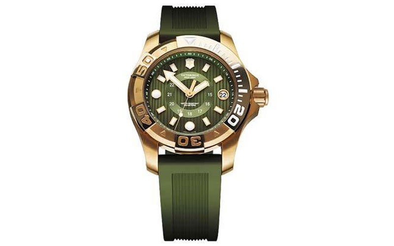 Victorinox Swiss Army Dive Master 500 Midsize - Gold-Tone - Green Dial & Strap